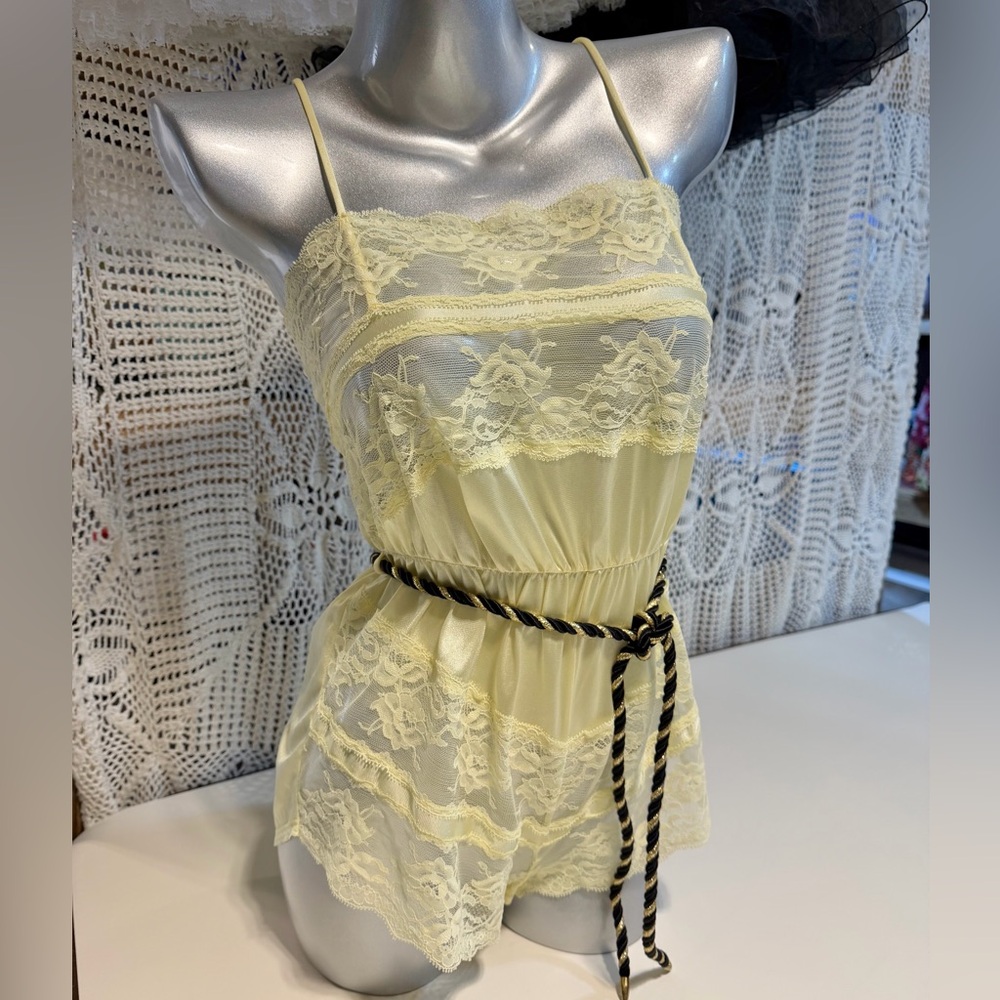 VINTAGE 70s lace one piece teddy teddie negligee shorts lingerie romper sexy 60s - Picture 8 of 12